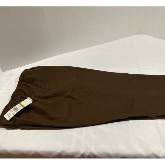 Alfred Dunner Women’s Brown Straight Leg Pull on Pants NWT size 14P MachineWash - Picture 6 of 12